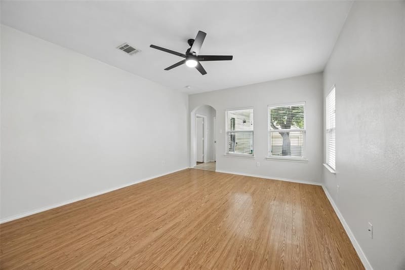 1317 Live Oak Lane, Savannah TX 76227 - Photo 10