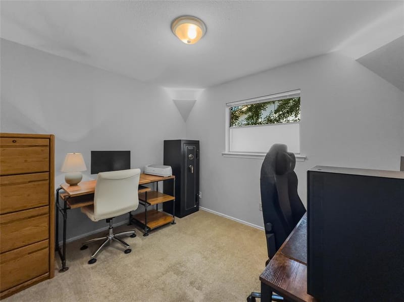 703 Whitener Road, Euless TX 76040 - Photo 17