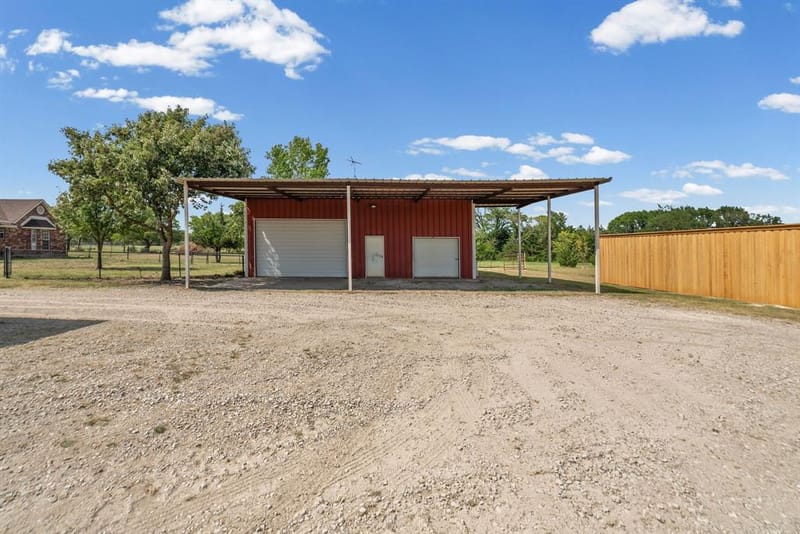 627 County Road 4445, Trenton TX 75490 - Photo 30