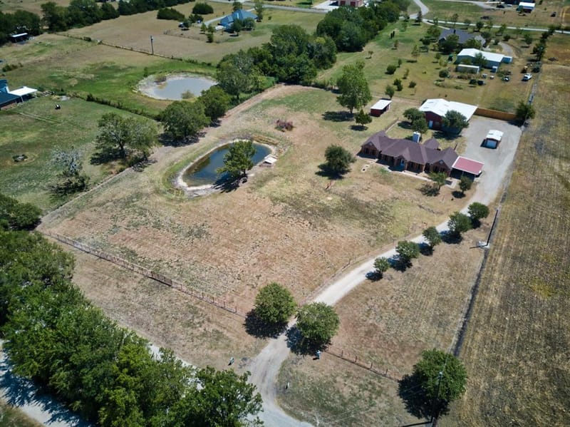 627 County Road 4445, Trenton TX 75490 - Photo 34