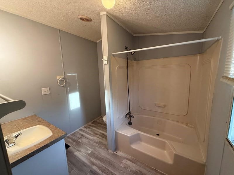 507 Mason Drive, Seven Points TX 75143 - Photo 12