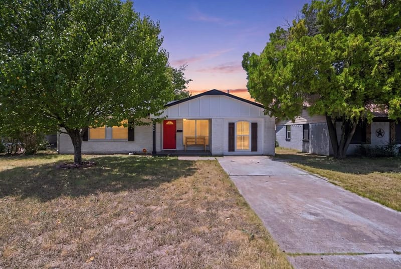 7669 Woodshire Drive, Dallas TX 75232