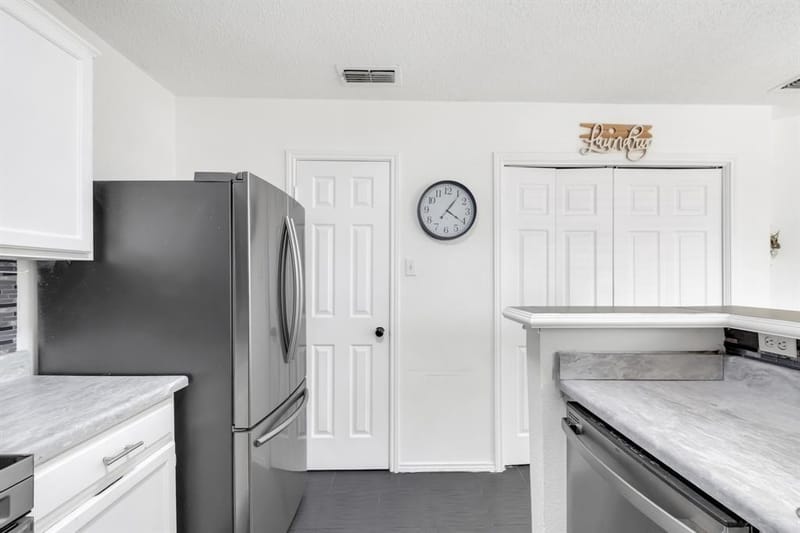 2111 Prairie Creek Trail, Garland TX 75040 - Photo 12