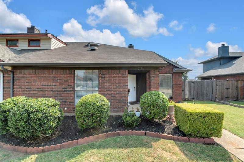 2111 Prairie Creek Trail, Garland TX 75040 - Photo 3