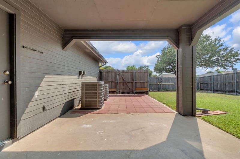 2111 Prairie Creek Trail, Garland TX 75040 - Photo 20