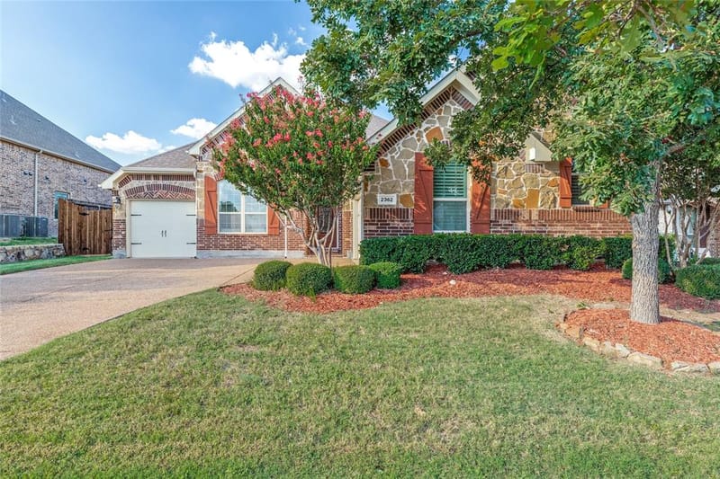 2362 Walnut Grove Lane, Frisco TX 75034 - Photo 2