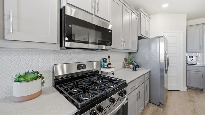 138 RINGTRAIL Drive, Rhome TX 76078 - Photo 8