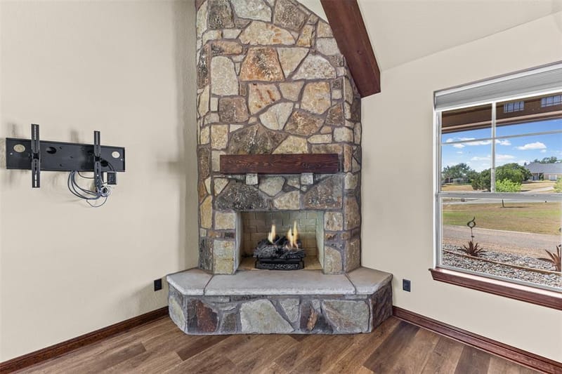 2407 Wills Way Drive, Granbury TX 76049 - Photo 14