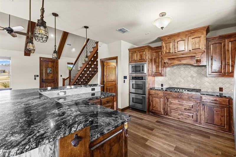 2407 Wills Way Drive, Granbury TX 76049 - Photo 21