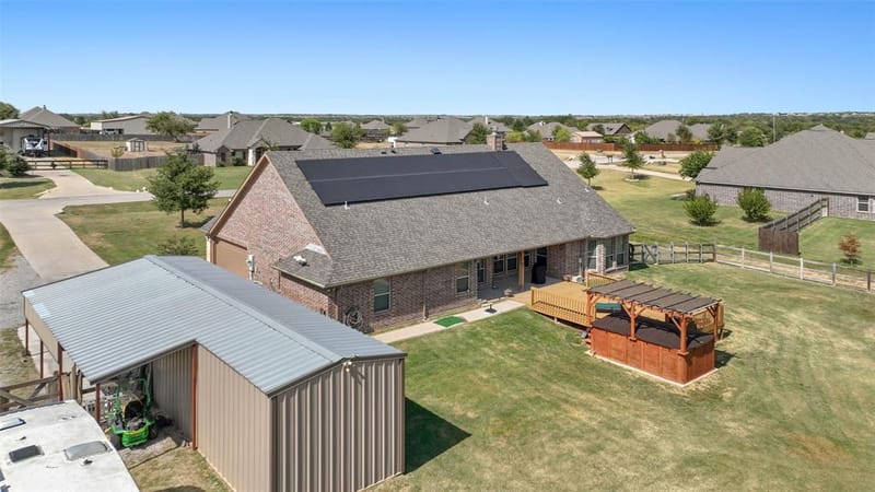 117 Heather Lane, Decatur TX 76234 - Photo 32