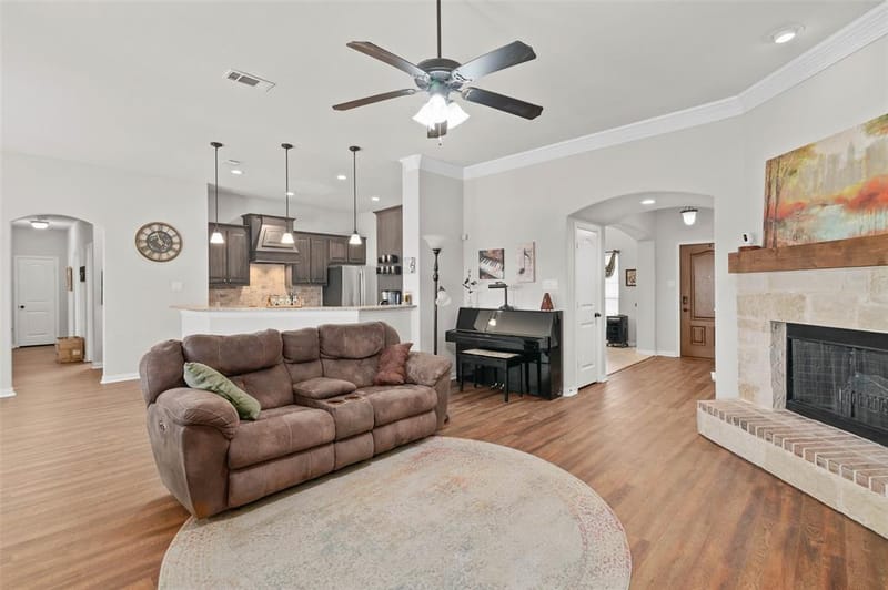 117 Heather Lane, Decatur TX 76234 - Photo 10