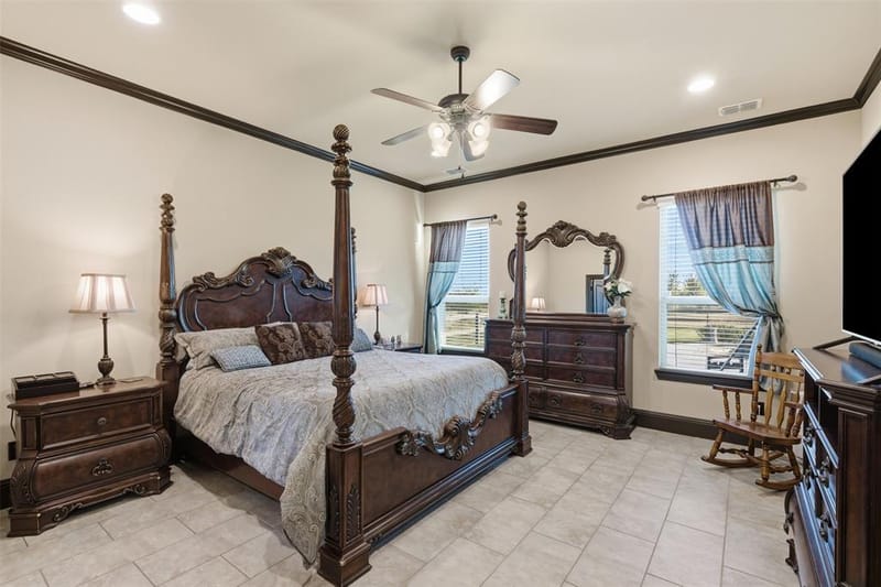 6298 Belz Road, Sanger TX 76266 - Photo 14