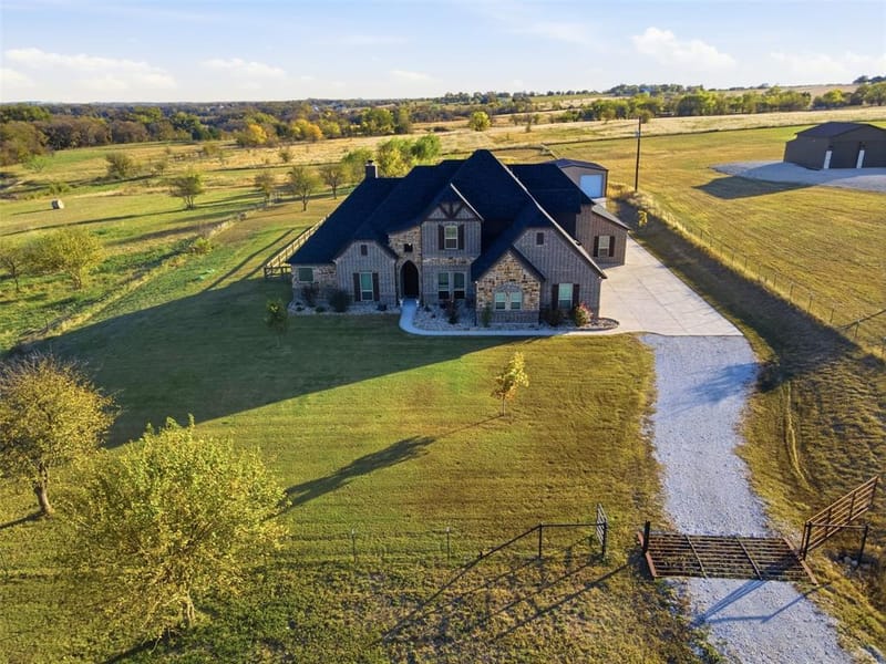 6298 Belz Road, Sanger TX 76266 - Photo 31