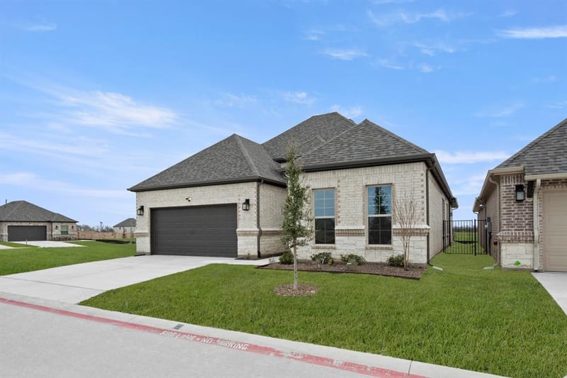 217 Ravenna Boulevard, Justin TX 76247 - Photo 7