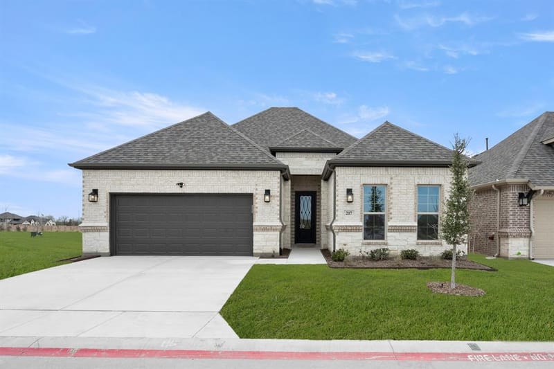 217 Ravenna Boulevard, Justin TX 76247 - Photo 9