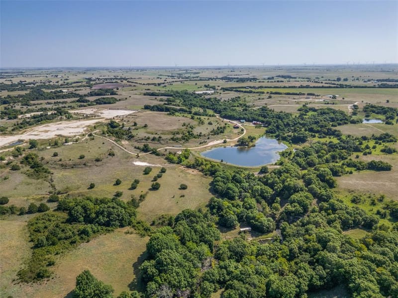9752 County Road 341, Muenster TX 76252 - Photo 2