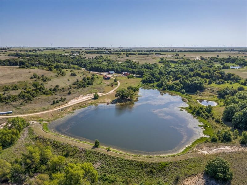 9752 County Road 341, Muenster TX 76252 - Photo 6