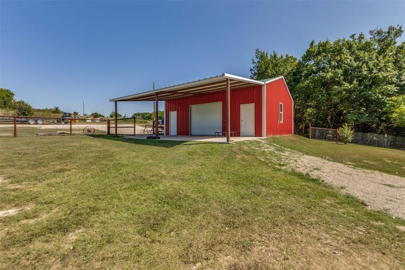 9752 County Road 341, Muenster TX 76252 - Photo 32