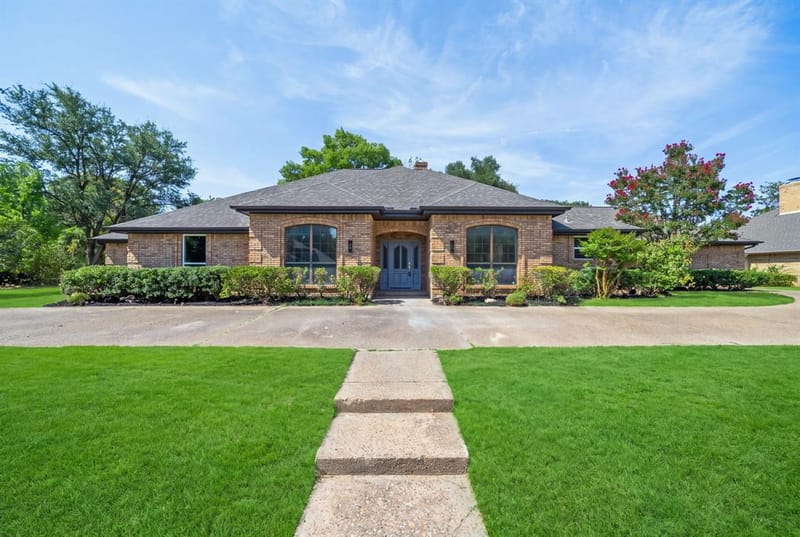 6812 Battle Creek Road, Fort Worth TX 76116 - Photo 3