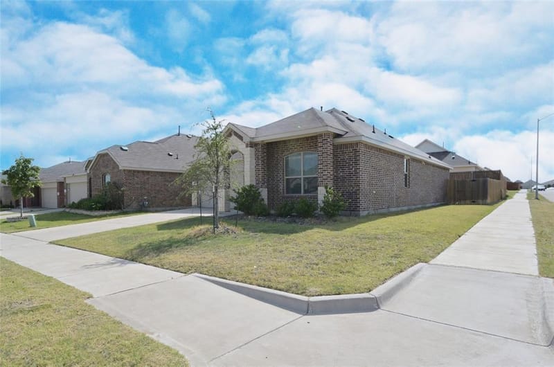 14853 Holster Trail, Fort Worth TX 76052 - Photo 2
