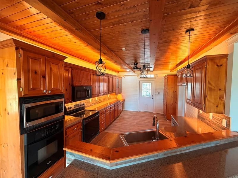 648 County Road 1591, Sunset TX 76270 - Photo 9