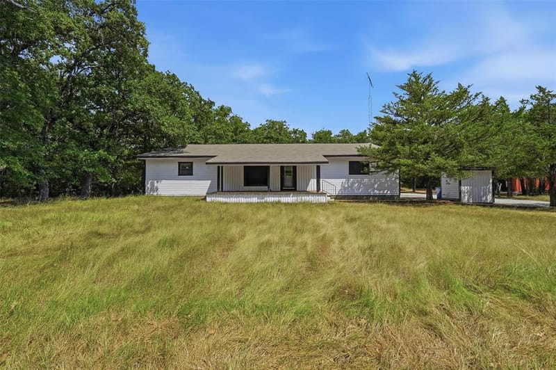 3721 Rock Creek Road, Whitesboro TX 76273 - Photo 6