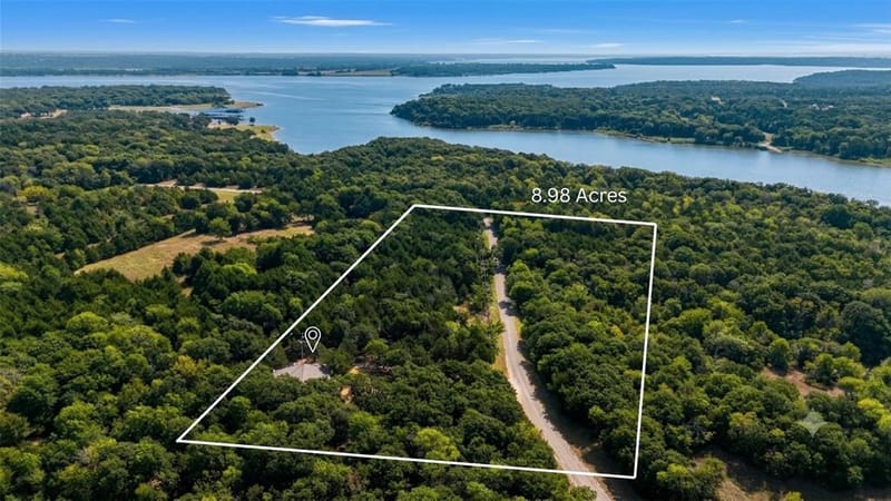 3721 Rock Creek Road, Whitesboro TX 76273