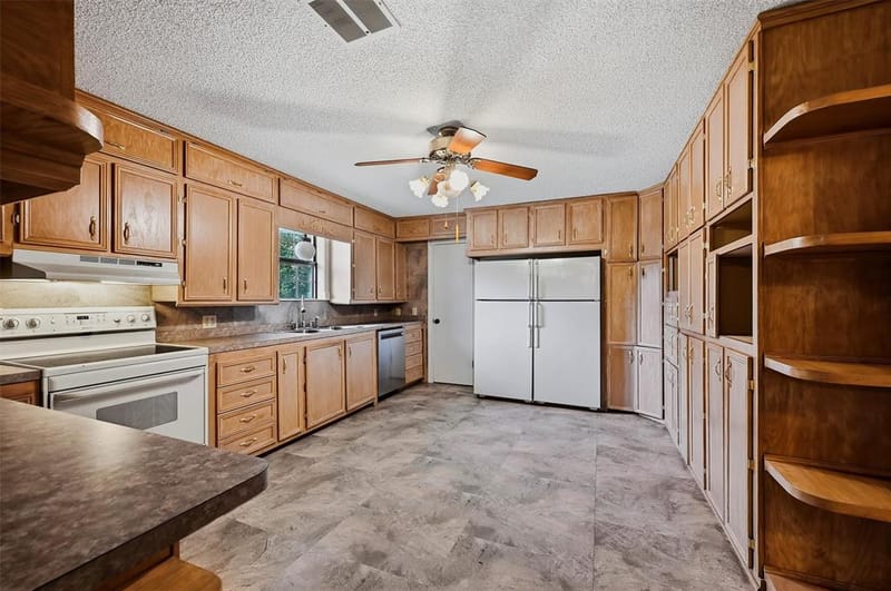 3721 Rock Creek Road, Whitesboro TX 76273 - Photo 10
