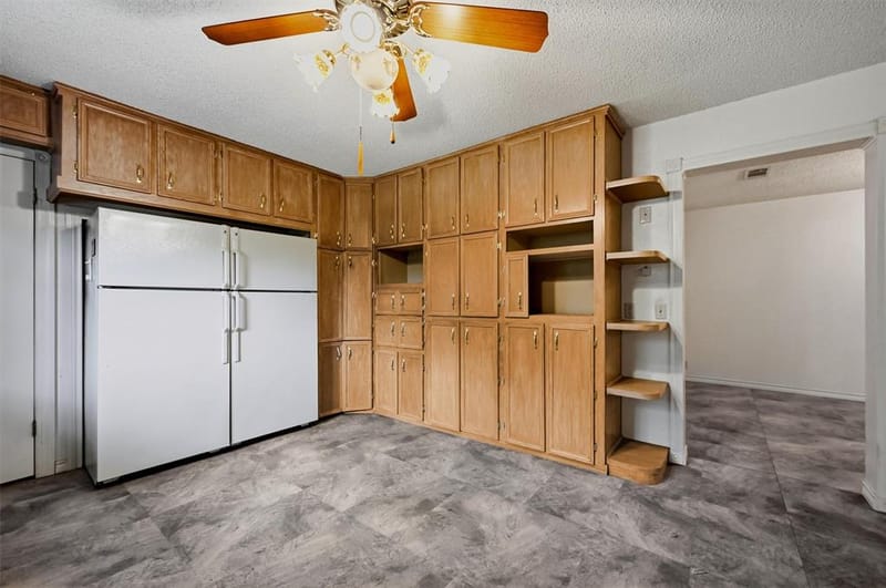 3721 Rock Creek Road, Whitesboro TX 76273 - Photo 11