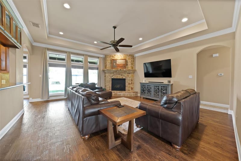 220 Pinnacle Peak Lane, Weatherford TX 76087 - Photo 6