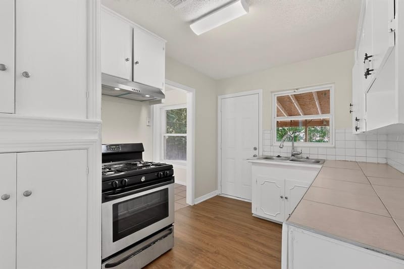 1317 Lakeside Drive, Garland TX 75040 - Photo 12
