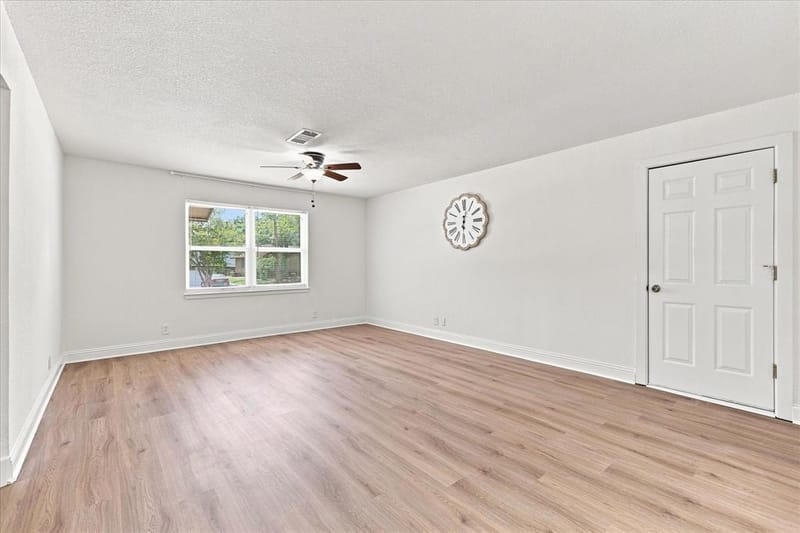 403 E Huitt Lane, Euless TX 76040 - Photo 6