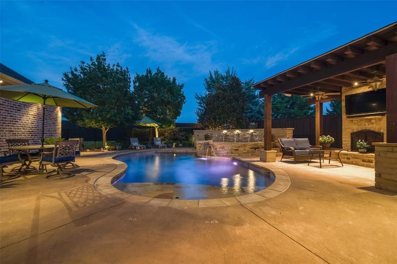 1304 Overland Drive, Murphy TX 75094 - Photo 8