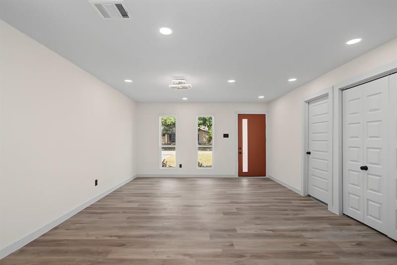 1101 Fouts Drive, Irving TX 75061 - Photo 7