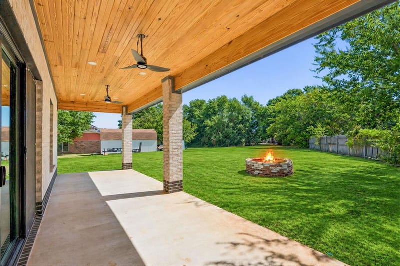 126 Port O Call Court, Runaway Bay TX 76426 - Photo 32