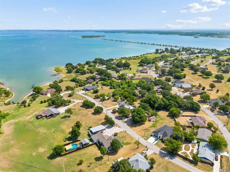 126 Port O Call Court, Runaway Bay TX 76426 - Photo 40
