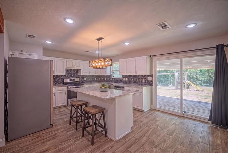 611 S Dallas Street, Palmer TX 75152 - Photo 3