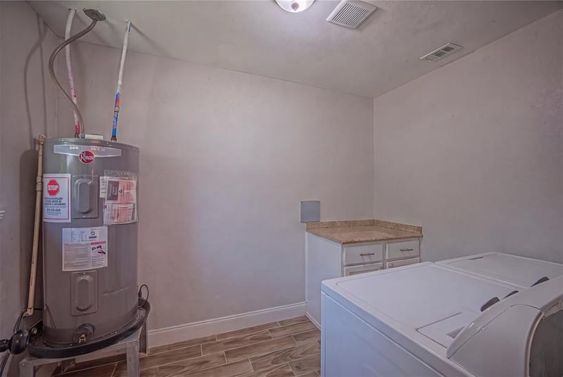 611 S Dallas Street, Palmer TX 75152 - Photo 20