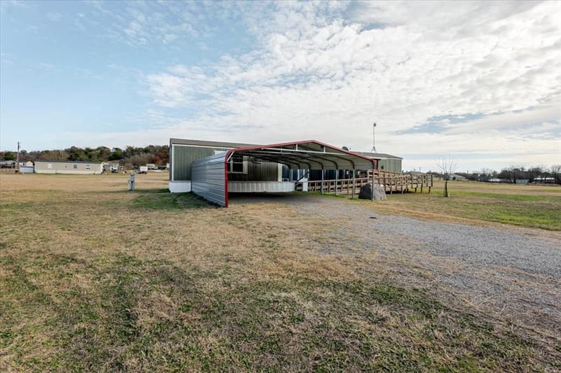 126 Starry Sky Court, Springtown TX 76082 - Photo 22
