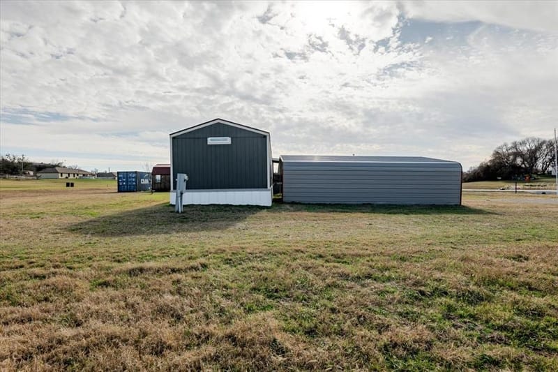 126 Starry Sky Court, Springtown TX 76082 - Photo 3