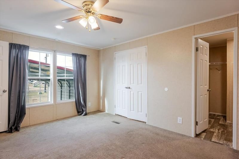 126 Starry Sky Court, Springtown TX 76082 - Photo 10