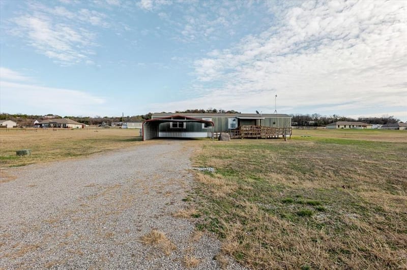 126 Starry Sky Court, Springtown TX 76082 - Photo 29