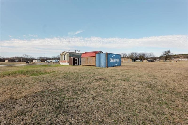 126 Starry Sky Court, Springtown TX 76082 - Photo 25