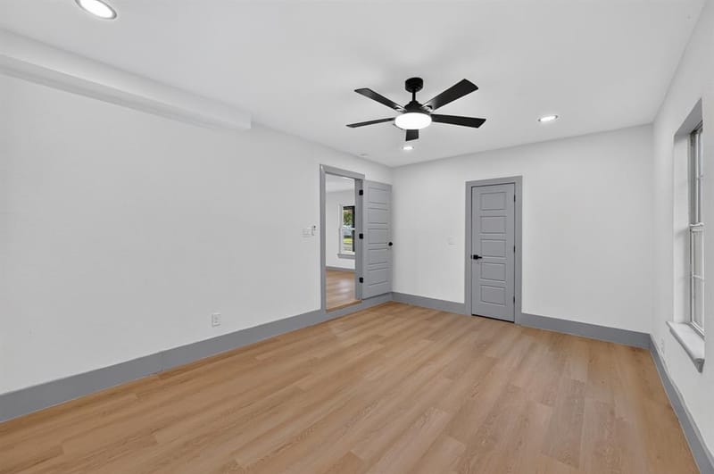 1721 IDA Street, Arlington TX 76010 - Photo 13