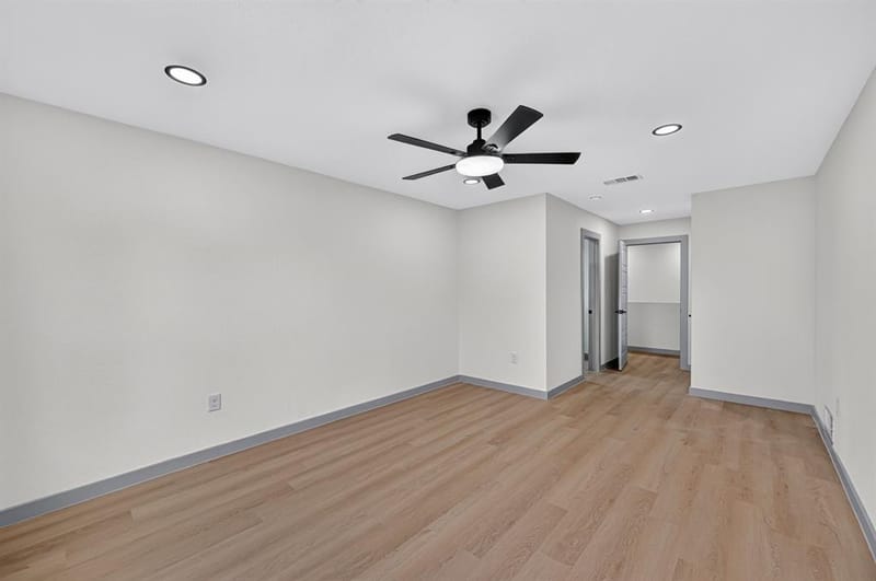 1721 IDA Street, Arlington TX 76010 - Photo 12