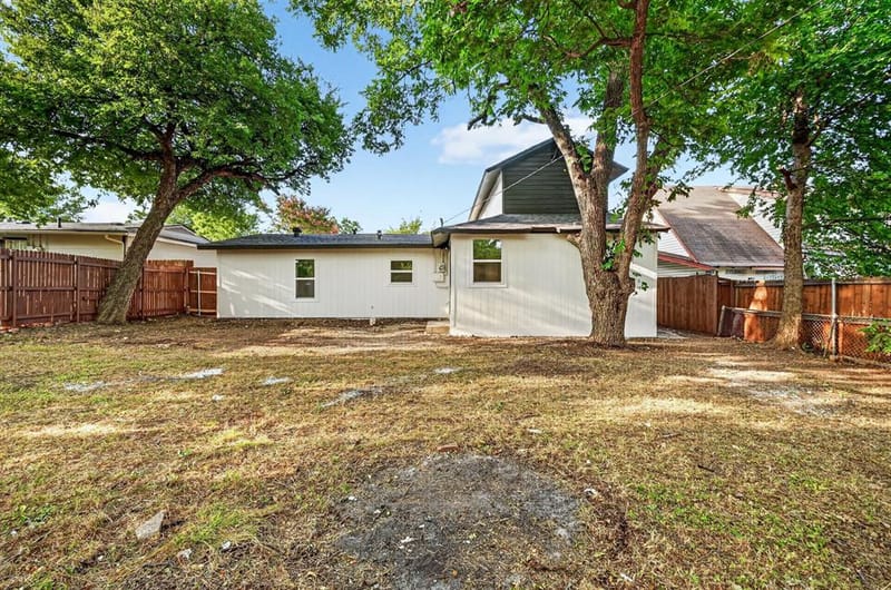 1721 IDA Street, Arlington TX 76010 - Photo 28