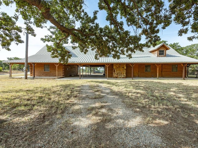 12116 E Fm 174, Bowie TX 76230