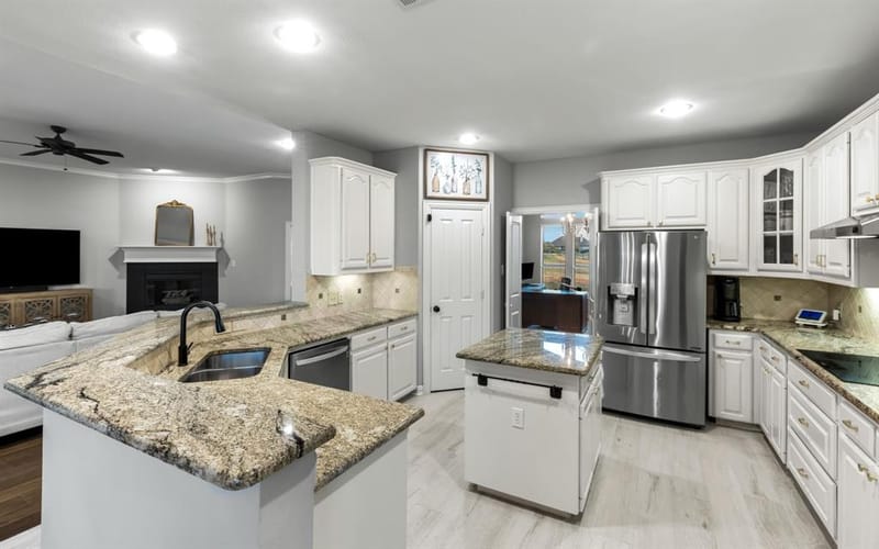 3668 Quail Hollow Street, Celina TX 75009 - Photo 9