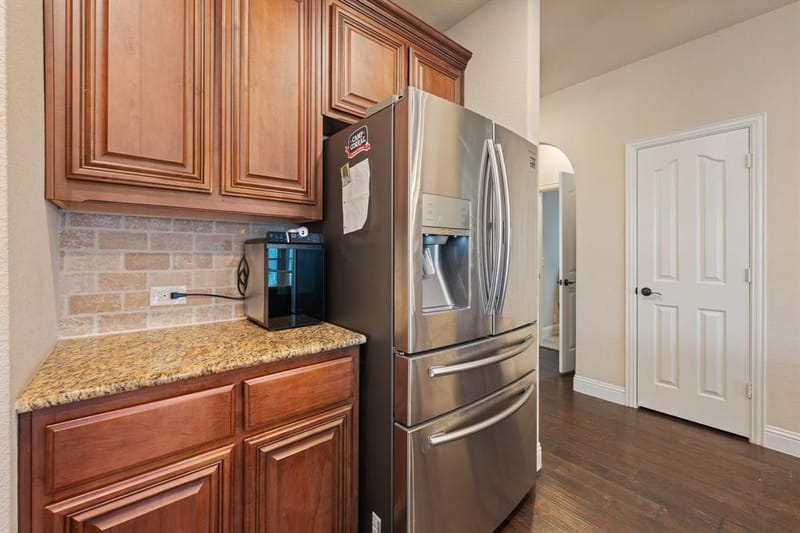 1112 Cardinal Ridge Road, Burleson TX 76028 - Photo 12