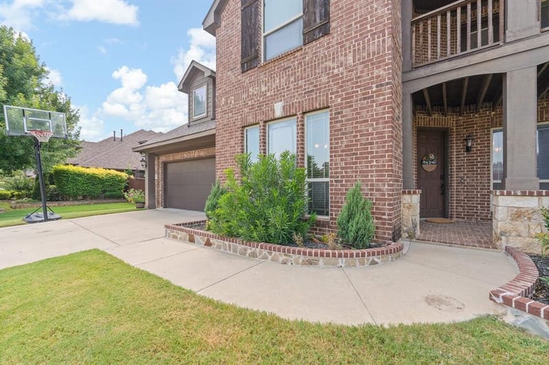 1112 Cardinal Ridge Road, Burleson TX 76028 - Photo 4